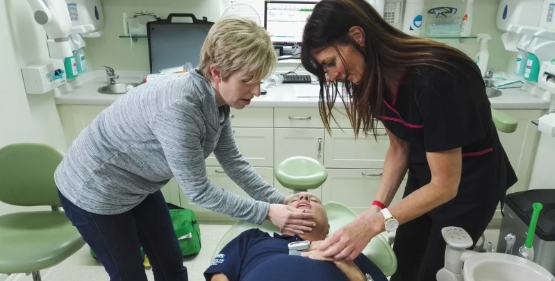 CERTIFICATE COURSE  IN INTERVENTION  IN MEDICAL EMERGENCIES  IN DENTAL PRACTICE